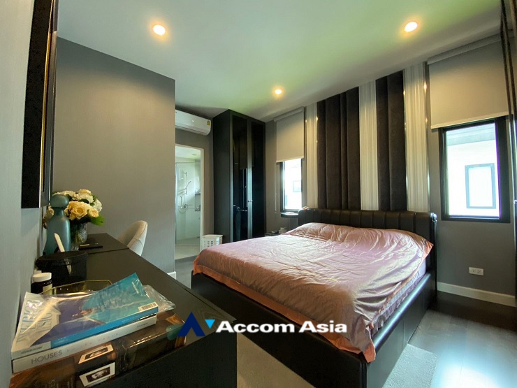 8  6 br House For Sale in Pattanakarn ,Bangkok ARL Hua Mak at Setthasiri Pattanakarn AA35095