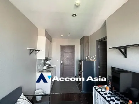 unitC Ekkamai