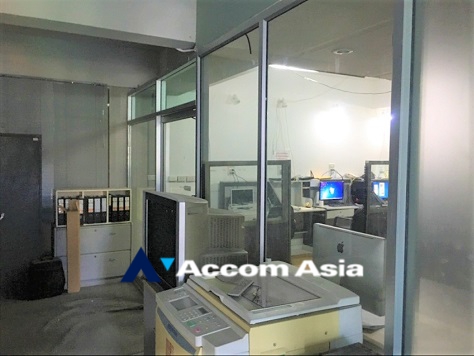  1  Office Space For Sale in Dusit ,Bangkok  AA35119