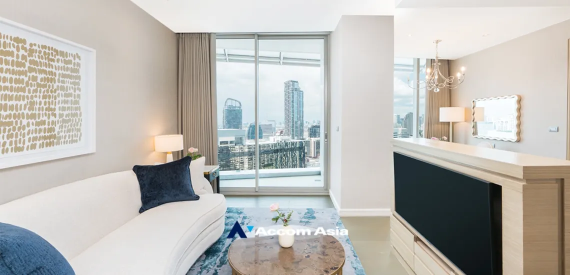  2  1 br Apartment For Rent in Ploenchit ,Bangkok BTS Ratchadamri at Luxury Service Residence AA35125