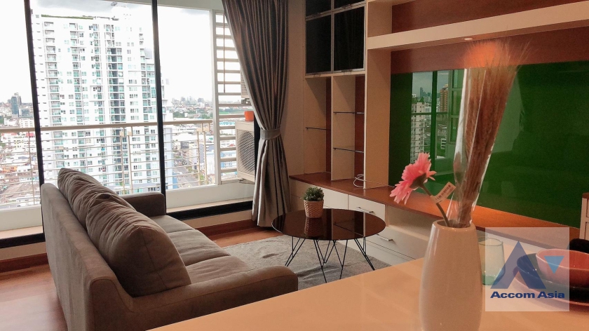  2  1 br Condominium For Sale in Ploenchit ,Bangkok BTS Ratchathewi at Baan Klang Krung Siam - Pathum Wan AA35155