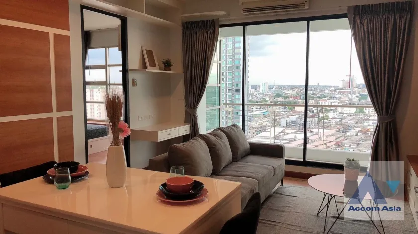 unit 1 Bedroom  Condominium For Sale in Ploenchit, Bangkok  near BTS Ratchathewi (AA35155)