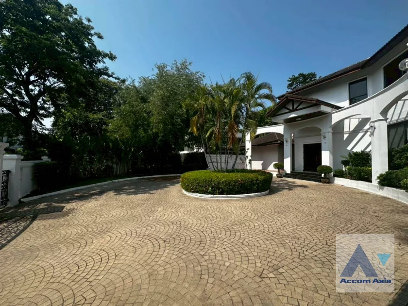 49  5 br House For Rent in Pattanakarn ,Bangkok BTS On Nut at Panya Pattanakarn Village 54937