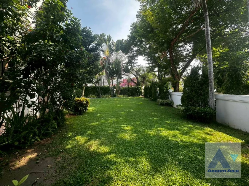 51  5 br House For Rent in Pattanakarn ,Bangkok BTS On Nut at Panya Pattanakarn Village 54937