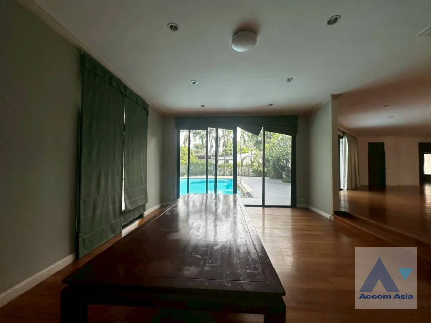 33  5 br House For Rent in Pattanakarn ,Bangkok BTS On Nut at Panya Pattanakarn Village 54937