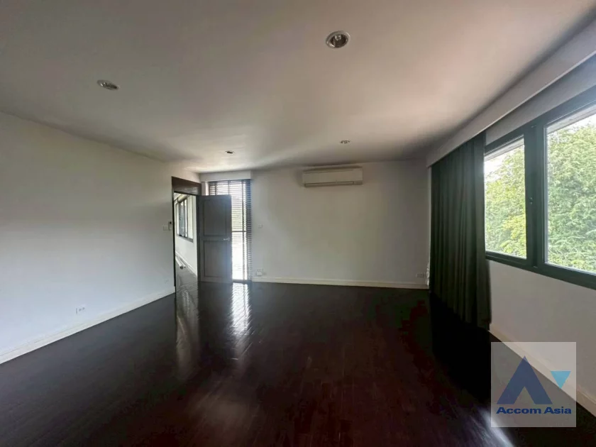 23  5 br House For Rent in Pattanakarn ,Bangkok BTS On Nut at Panya Pattanakarn Village 54937