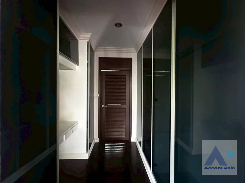 34  5 br House For Rent in Pattanakarn ,Bangkok BTS On Nut at Panya Pattanakarn Village 54937