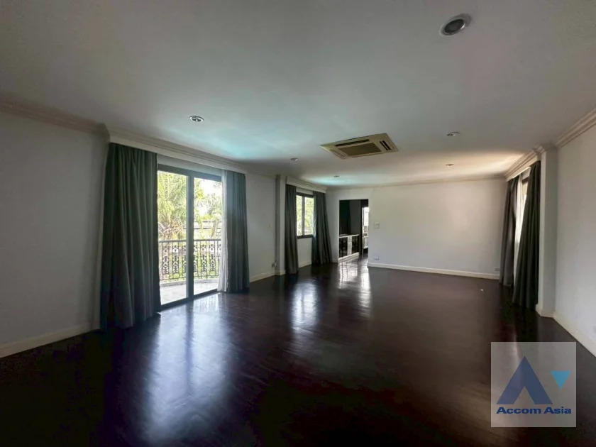 31  5 br House For Rent in Pattanakarn ,Bangkok BTS On Nut at Panya Pattanakarn Village 54937