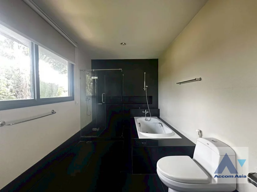 41  5 br House For Rent in Pattanakarn ,Bangkok BTS On Nut at Panya Pattanakarn Village 54937