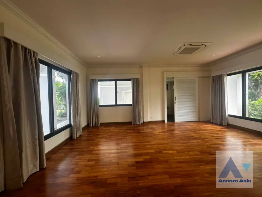 8  5 br House For Rent in Pattanakarn ,Bangkok BTS On Nut at Panya Pattanakarn Village 54937