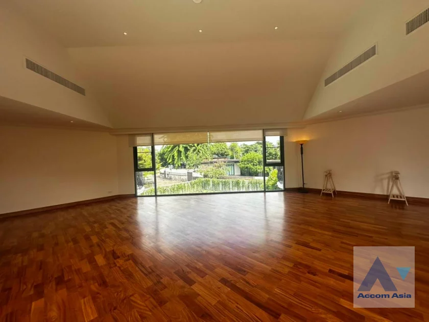 13  5 br House For Rent in Pattanakarn ,Bangkok BTS On Nut at Panya Pattanakarn Village 54937