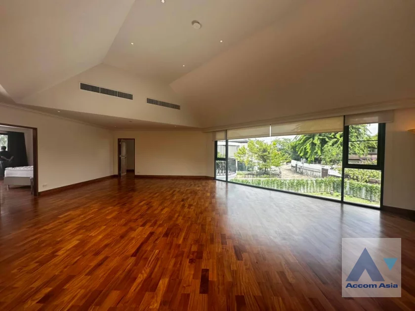 14  5 br House For Rent in Pattanakarn ,Bangkok BTS On Nut at Panya Pattanakarn Village 54937