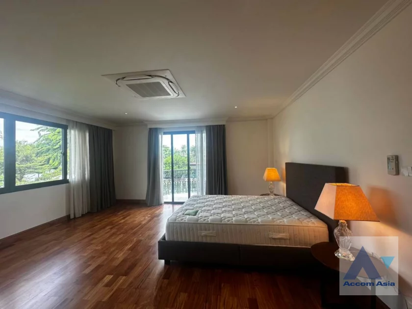 23  5 br House For Rent in Pattanakarn ,Bangkok BTS On Nut at Panya Pattanakarn Village 54937