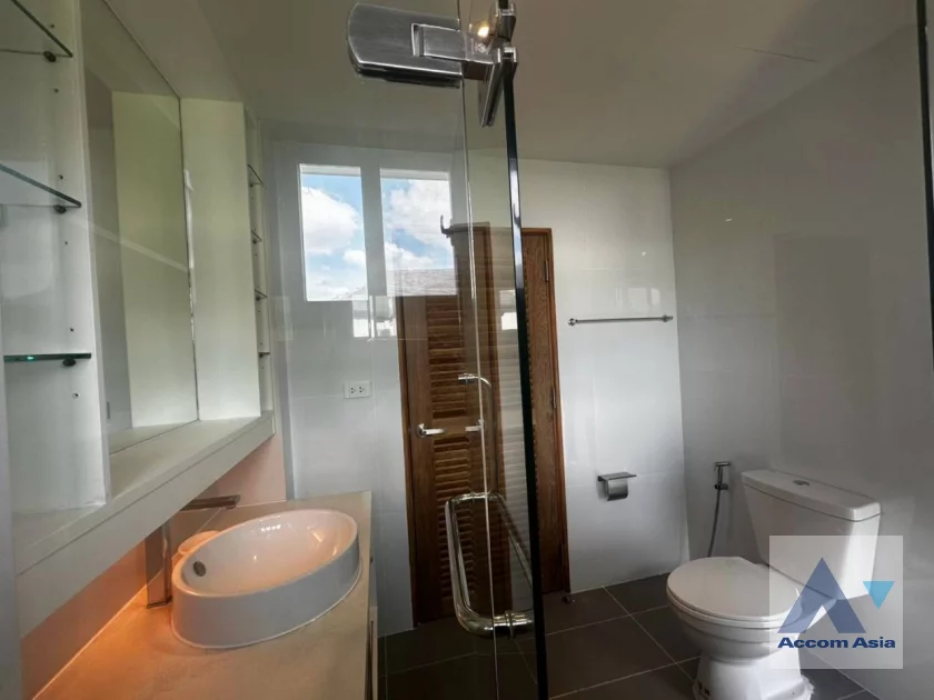 29  5 br House For Rent in Pattanakarn ,Bangkok BTS On Nut at Panya Pattanakarn Village 54937