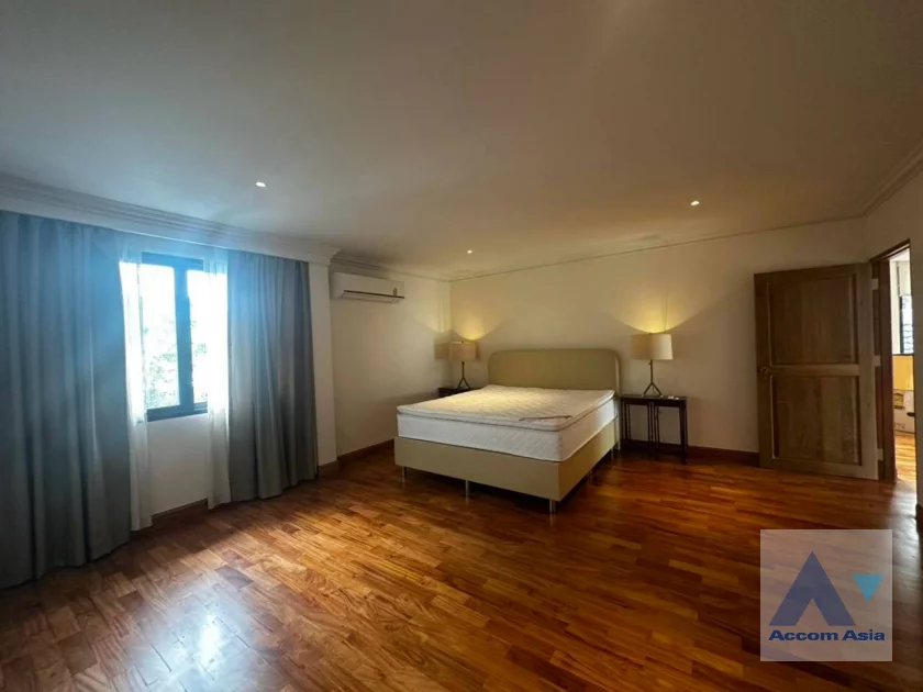 19  5 br House For Rent in Pattanakarn ,Bangkok BTS On Nut at Panya Pattanakarn Village 54937