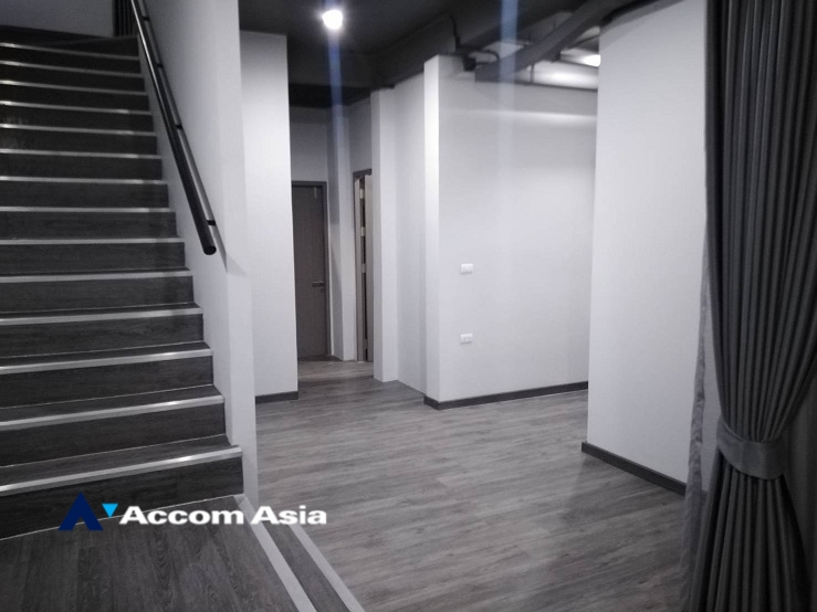 4  4 br Townhouse For Rent in Pattanakarn ,Bangkok BTS On Nut at The Pride Sukhumvit 77 AA35162