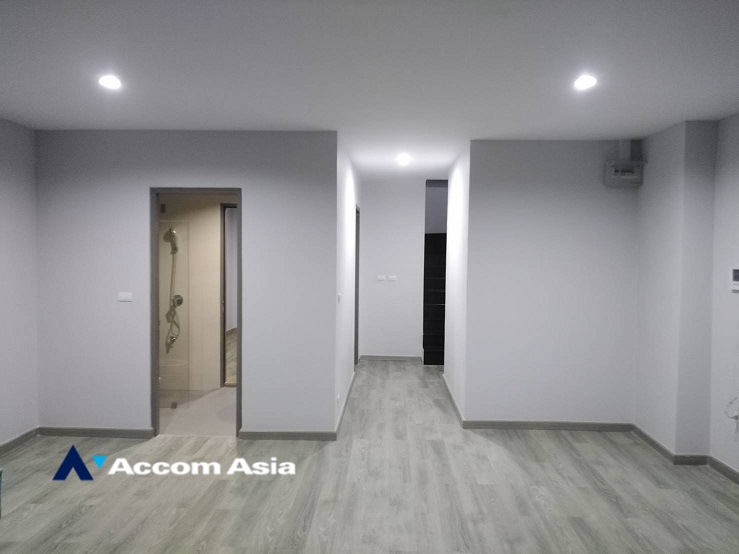 7  4 br Townhouse For Rent in Pattanakarn ,Bangkok BTS On Nut at The Pride Sukhumvit 77 AA35162