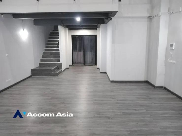  1  4 br Townhouse For Rent in Pattanakarn ,Bangkok BTS On Nut at The Pride Sukhumvit 77 AA35162