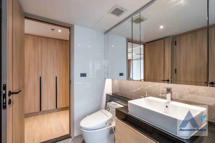 12  1 br Apartment For Rent in Sukhumvit ,Bangkok BTS Ekkamai at Luxury apartment AA35166
