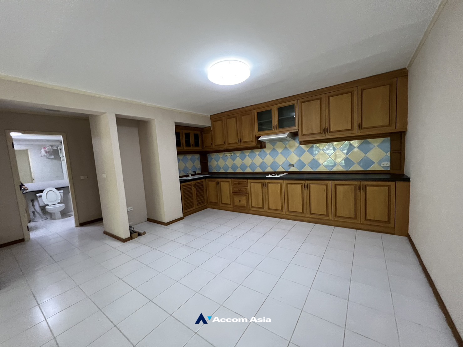  2  1 br Condominium For Sale in Sukhumvit ,Bangkok BTS Thong Lo at Raintree Villa AA35167