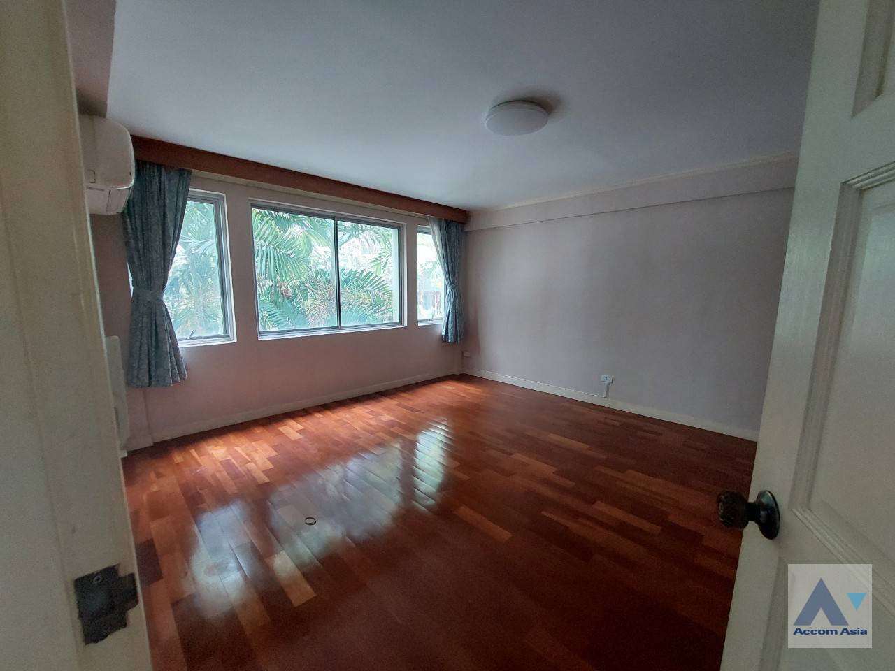  1  1 br Condominium For Sale in Sukhumvit ,Bangkok BTS Thong Lo at Raintree Villa AA35167