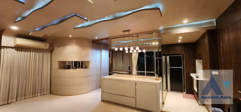 unitLife at Ratchada Suthisan