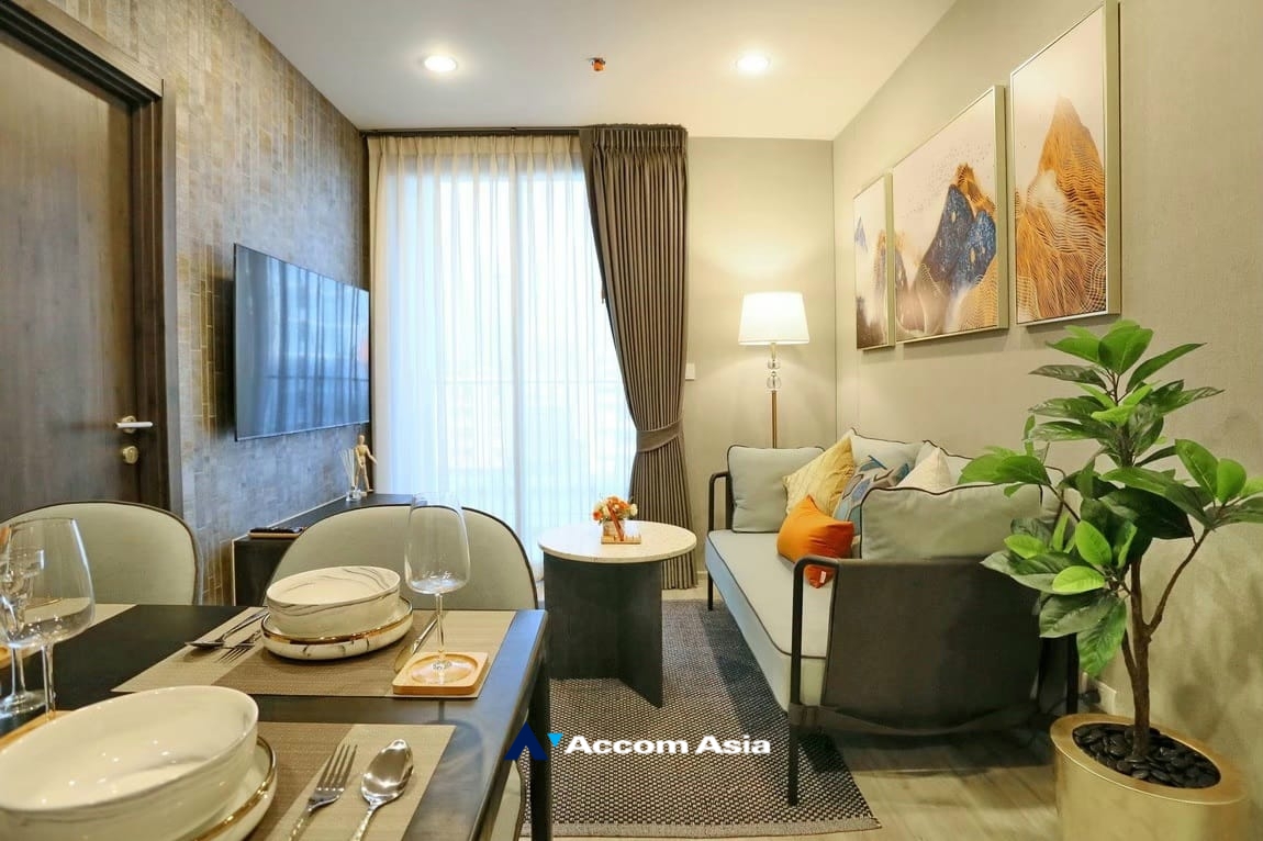  2  2 br Condominium For Rent in Ratchadaphisek ,Bangkok MRT Sutthisan at XT Huaikhwang  AA35189