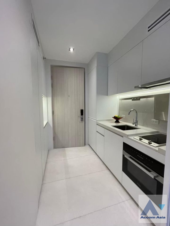  1  1 br Condominium For Sale in Sukhumvit ,Bangkok BTS Phrom Phong at Scope Promsri AA35207