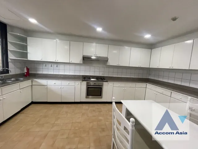 12  3 br Apartment For Rent in Sukhumvit ,Bangkok BTS Asok - MRT Sukhumvit at Convenience for your family AA35209