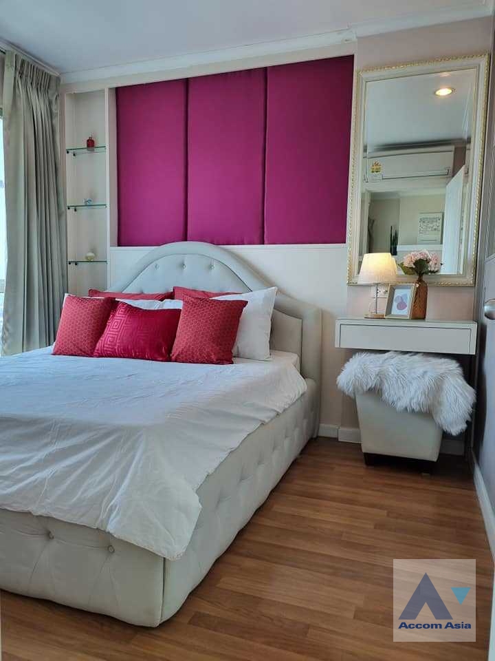  1  1 br Condominium For Sale in Sathorn ,Bangkok BRT Wat Dokmai at Lumpini Park Riverside Rama 3 AA35246