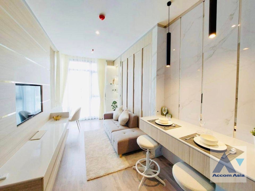  2  1 br Condominium For Rent in Sukhumvit ,Bangkok BTS Ekkamai at Rhythm Ekkamai Estate AA35258