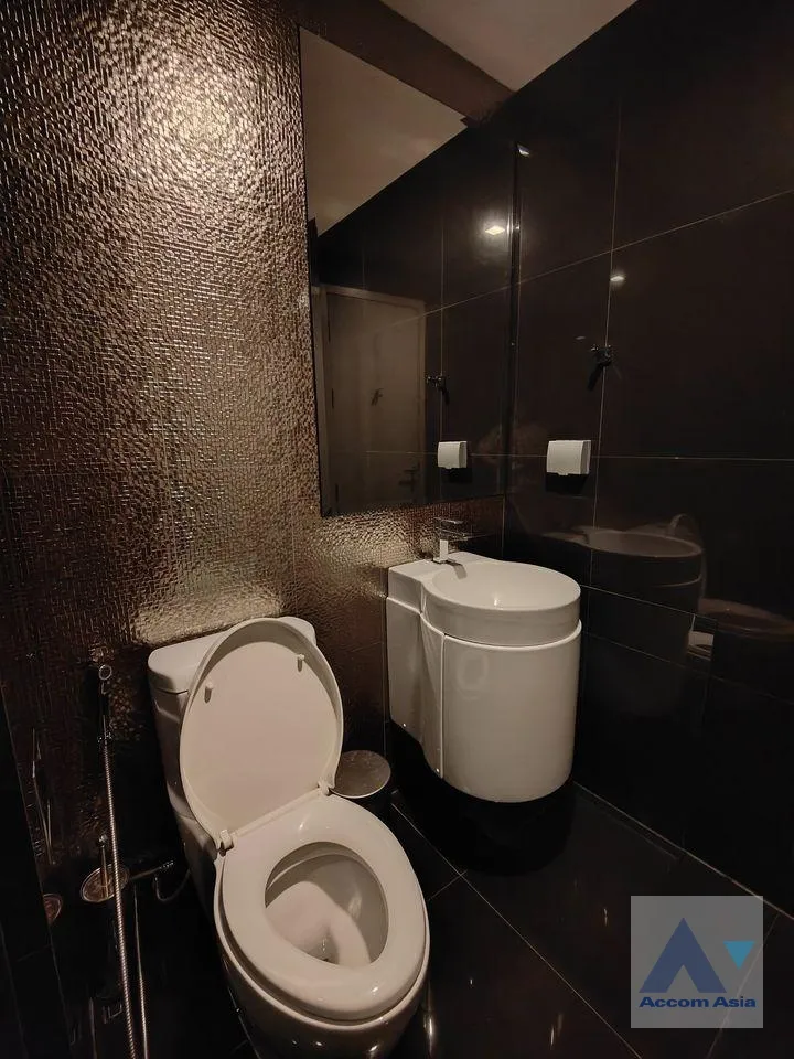 6  1 br Condominium For Rent in Sukhumvit ,Bangkok BTS Thong Lo at Rhythm Sukhumvit 36-38 AA35261