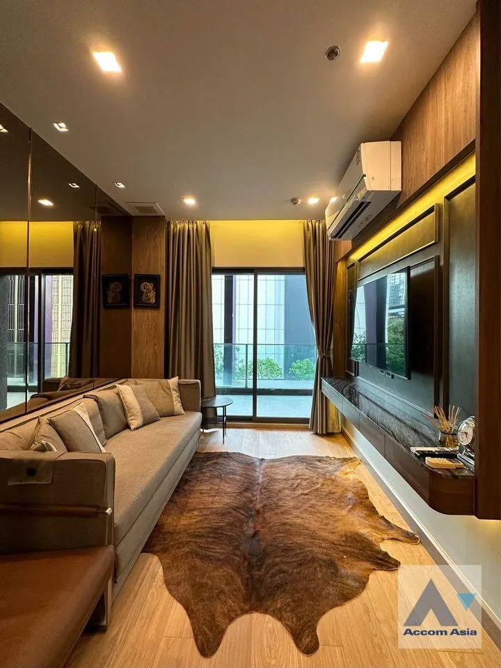 unitNoble REMiX2 condo 