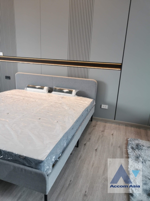 6  6 br Townhouse For Rent in Samutprakan ,  at Bangna House AA35283