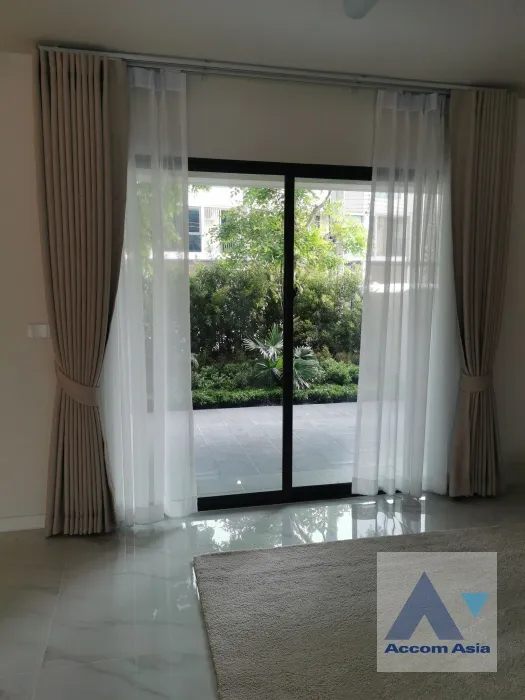8  6 br Townhouse For Rent in Samutprakan ,  at Bangna House AA35283