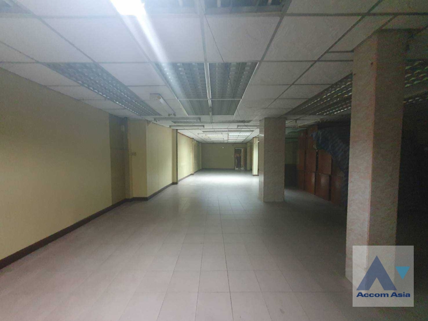  1  Land For Sale in Sukhumvit ,Bangkok BTS Phra khanong AA35285