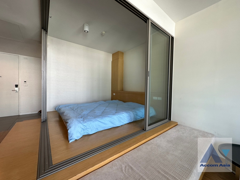 5  1 br Condominium for rent and sale in Silom ,Bangkok MRT Sam Yan - BTS Chong Nonsi at Siamese Surawong AA35296