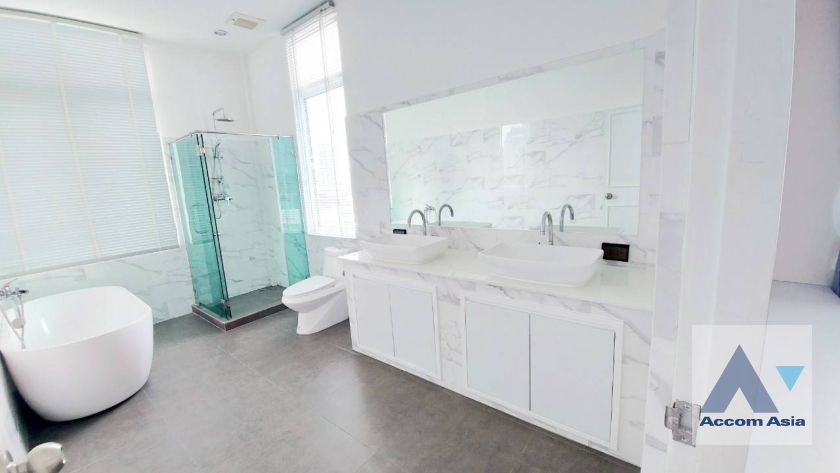 9  3 br Apartment For Rent in Sukhumvit ,Bangkok BTS Thong Lo at Homely Delightful Place AA35300