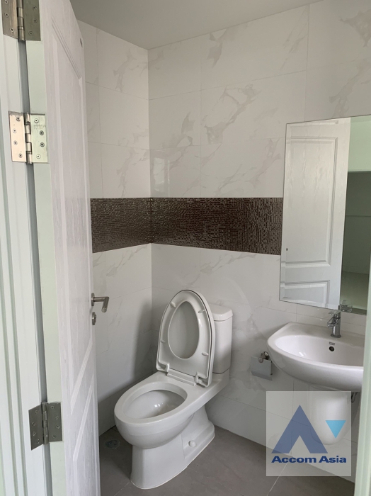 7  Shophouse For Rent in Pattanakarn ,Bangkok BTS On Nut at The Master @ BTS Onnut Pattanakarn AA35304