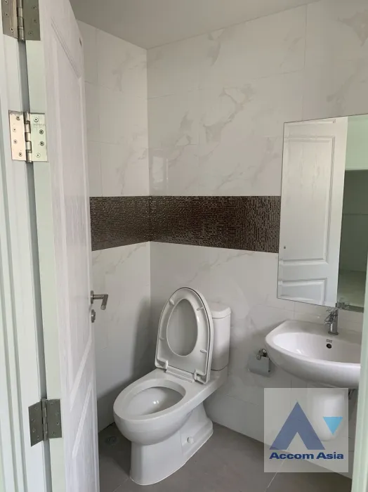 7  Shophouse For Rent in Pattanakarn ,Bangkok BTS On Nut at The Master @ BTS Onnut Pattanakarn AA35304