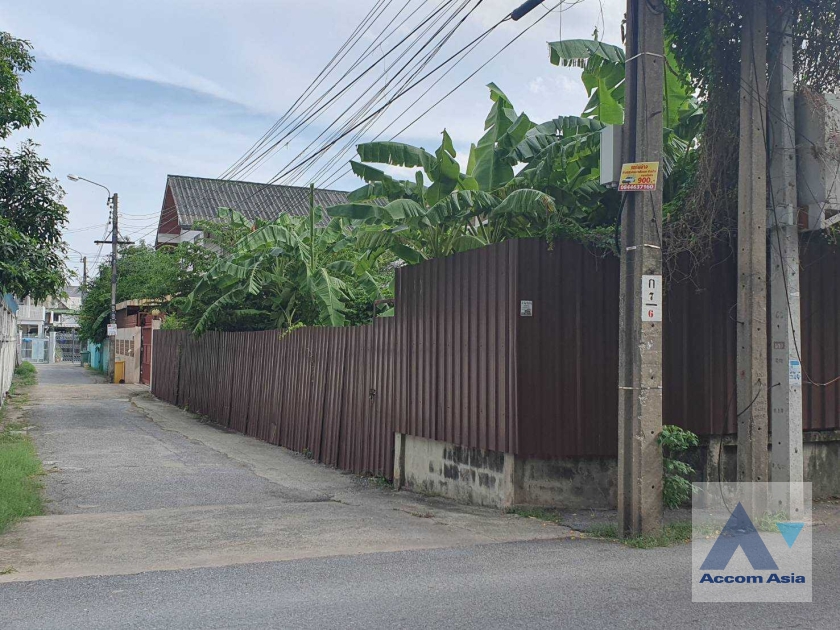  1  Land For Sale in Sukhumvit ,Bangkok BTS Phra khanong AA35306