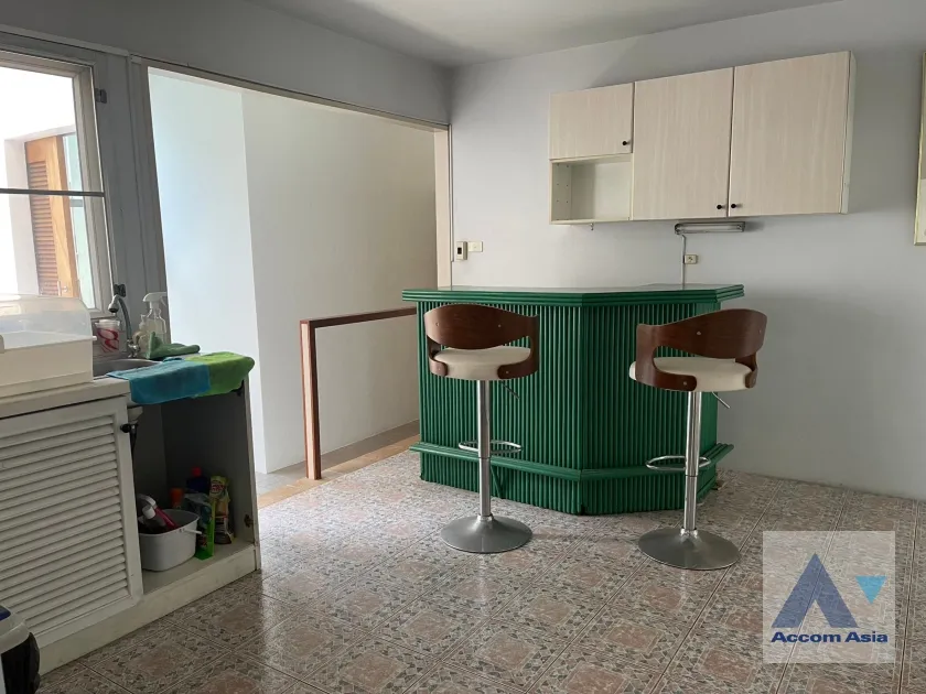 6  5 br House for rent and sale in Phaholyothin ,Bangkok BTS Saphan-Kwai AA35307