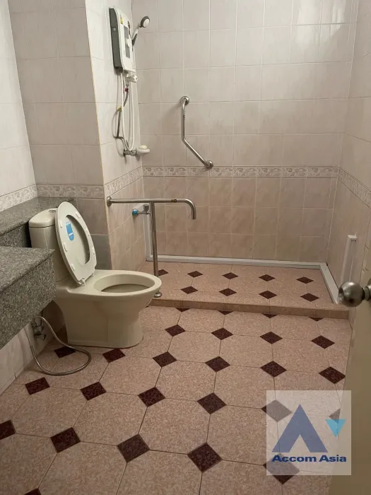 8  5 br House for rent and sale in Phaholyothin ,Bangkok BTS Saphan-Kwai AA35307