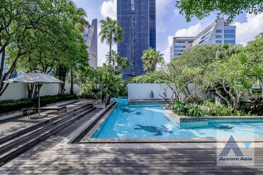 14  3 br Condominium For Rent in Ploenchit ,Bangkok BTS Ploenchit at Athenee Residence AA35311