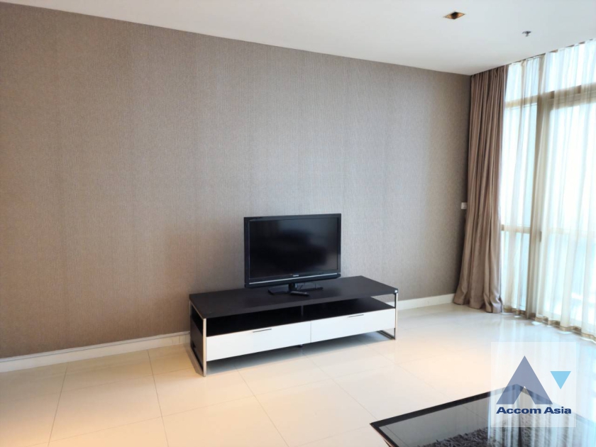  1  3 br Condominium For Rent in Ploenchit ,Bangkok BTS Ploenchit at Athenee Residence AA35311