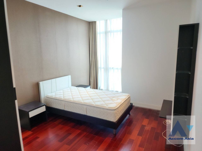 9  3 br Condominium For Rent in Ploenchit ,Bangkok BTS Ploenchit at Athenee Residence AA35311