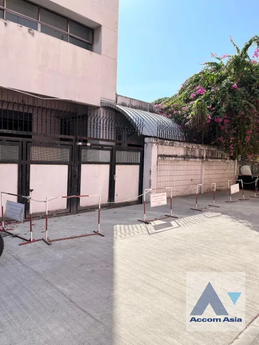 unit Warehouse For Rent in Ratchadaphisek, Bangkok  near MRT Thailand Cultural Center - MRT Rama 9 (AA35322)