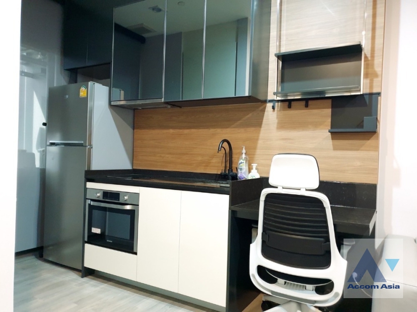  1  1 br Condominium For Sale in Sathorn ,Bangkok BTS Saint Louis at The Room Sathorn St Louis AA35358