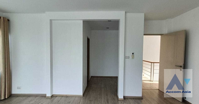 8  3 br House For Rent in Samutprakan ,  at Atoll Maldives Palms AA35362