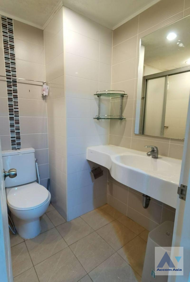 6  1 br Condominium for rent and sale in Ratchadaphisek ,Bangkok MRT Rama 9 - MRT Phetchaburi at Lumpini Place Rama 9-Ratchada  AA35368